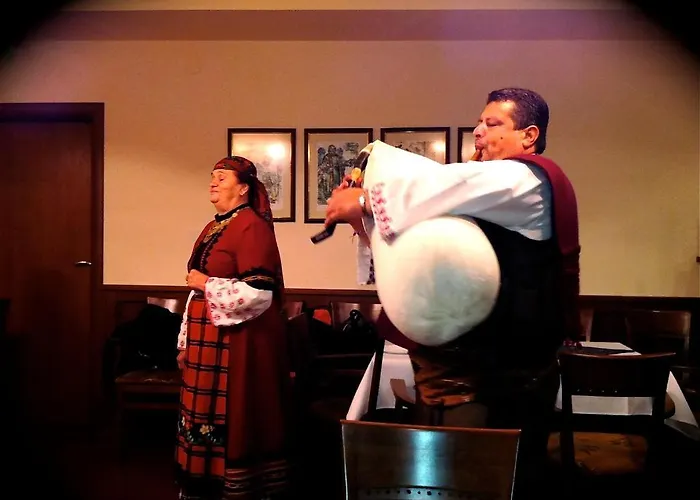 Hadjiite 호텔 코프리브시티차